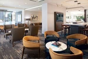 Courtyard by Marriott Los Angeles LAX/Century Boulevard