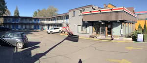 Advance Inn