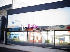 Ipe Rosa Hotel