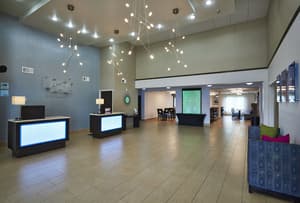 Holiday Inn Express & Suites Birmingham South - Pelham