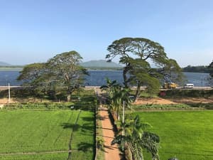 Serene Park Hotel