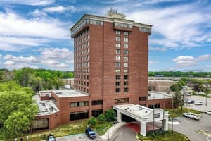 Brooklyn Center Hotel