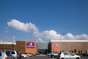 Premier Inn Lon Heathrow Airport T2 & T3 (Bath Rd)