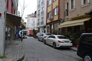 Seven Days Hotel