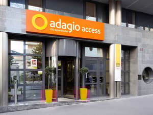 Aparthotel Adagio Access La Defense Leonardo Da Vinci