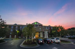 Holiday Inn Express Hotel & Suites Charleston-North by IHG