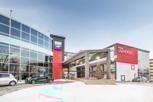 Hotel Universel