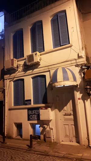 Bufes Hotel