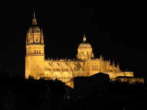 Hotel Residencia Castellano I