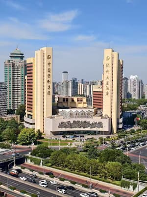 Poly Plaza Hotel