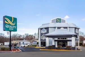 Quality Inn & Suites