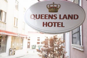 Queens Land Istanbul