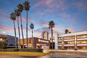 Best Western Plus Meridian Inn & Suites, Anaheim-Orange