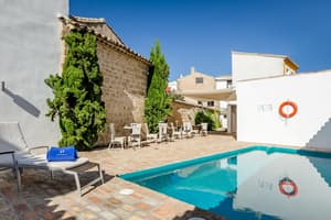 Hotel  YIT La Casona del Arco