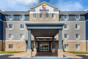 Comfort Suites