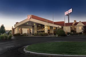 Red Roof Inn & Suites Cincinnati North - Mason