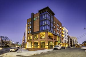 Holiday Inn Express & Suites - Charlotte - South End
