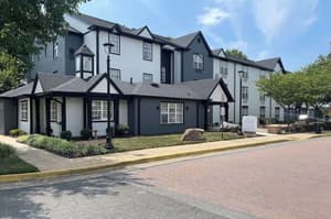 Dulles Suites