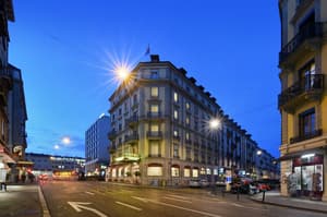 International & Terminus