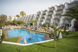 Playaolid Suites & Apartments