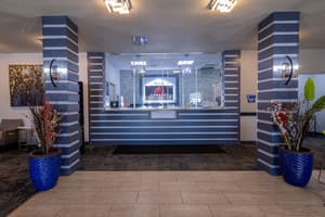 Coratel Inn & Suites Inver Grove Heights