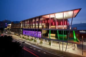 Fortitude Valley 2bed Parking Pool Showground Qfv010