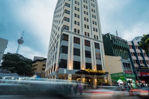 M Palace Hotel