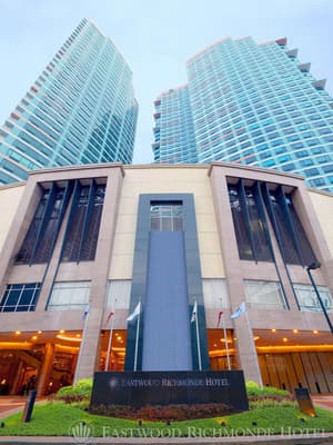 Eastwood Richmonde Hotel
