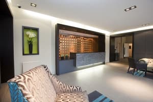 The Lodge Hotel - Putney