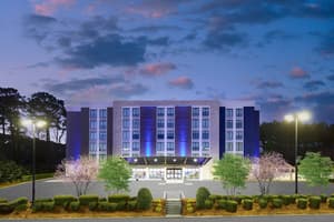 Holiday Inn Express And Suites Atlanta Tucker Northlake