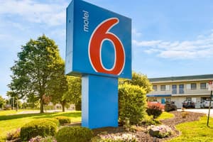 Motel 6 Lenexa, KS - Kansas City Southwest