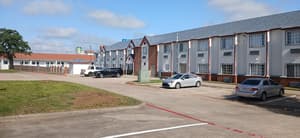 Regency Inn & Suites