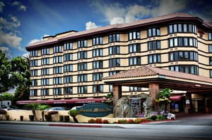 Historic Santa Maria Inn