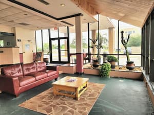 Days Inn by Wyndham Bay City