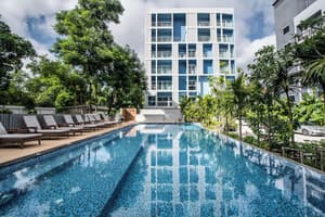 DeeProm Pattaya Hotel