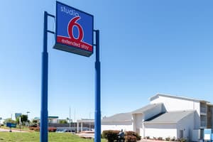 Studio 6 Arlington, TX
