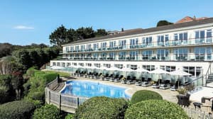 Cristina Hotel