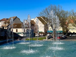 Hotel Le Cardinal Rueil Centre