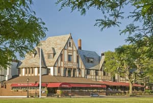 The Red Coach Inn