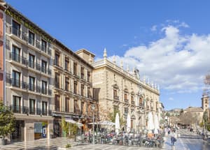 Macia Plaza