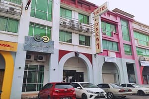 Hotel D