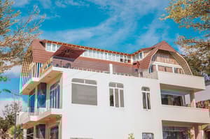 Quy Tai Premium Hotel