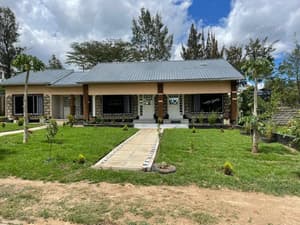 Lux Suites Summer Homes Naivasha