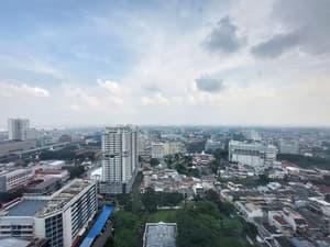 Comfort Stay 1Br At Podomoro City Deli Medan Apartment