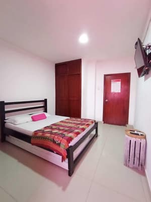 HOTEL HABIBI