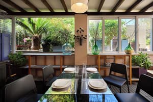 2BR Oasis South Riviera Stay MK