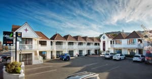 Cable Court Motel