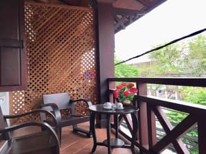 Pangkham Lodge