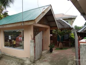 Alona Grove Tourist Inn