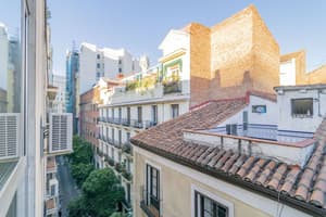 Far Home Gran Via